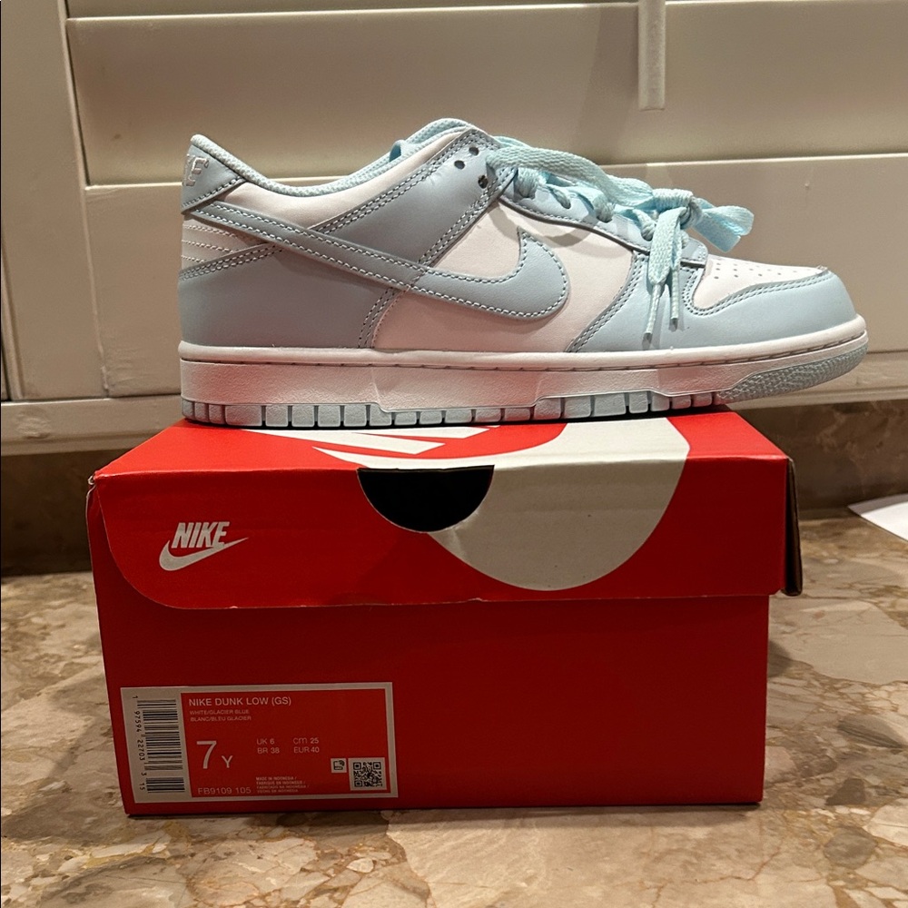 Nike Kids Sneakers - Sky Blue and White 7 Youth 8.5 in women’s - Picture 4 of 7